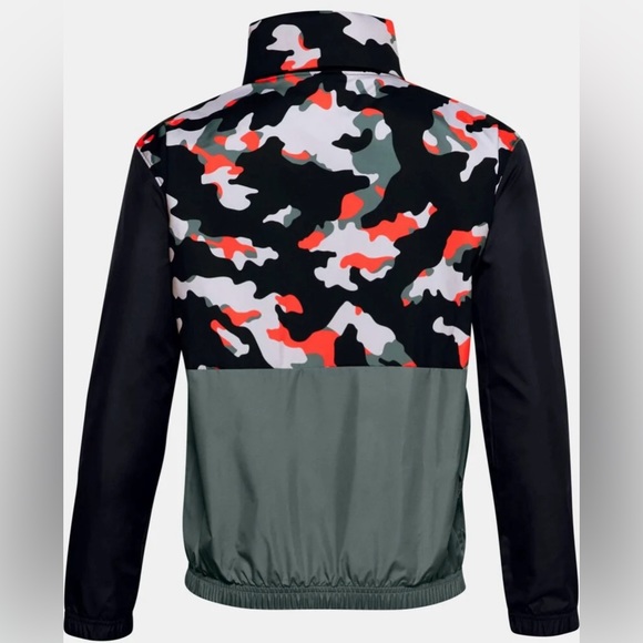 UNDER ARMOUR | Youth Large Pull Over Windbreaker With Packable Hood - Picture 2 of 6